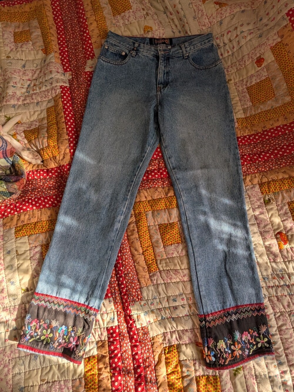 Vintage RedX Straight-Leg Jeans with Floral Embroidered Cuffs